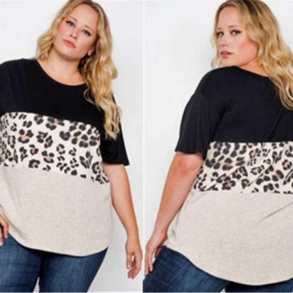 SOLDplus size color block cheetah top
